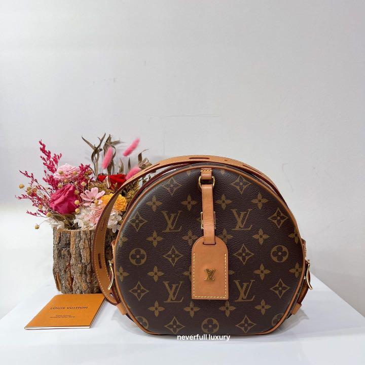 SALE! Authentic Louis Vuitton LV Monogram Crossbody bag Boite Chapeau  Souple MM, Luxury, Bags & Wallets on Carousell