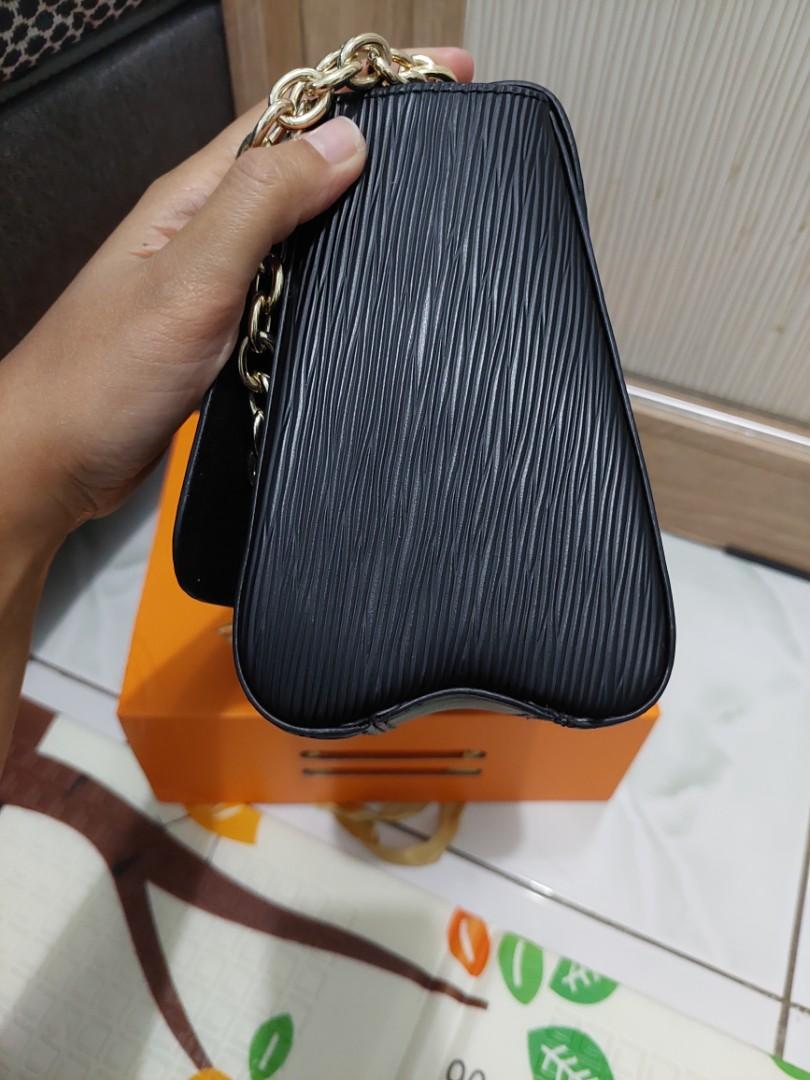 Louis Vuitton LV Twist Mini Bag Super Black 23x17x9.5cm – Replica