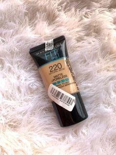 Maybelline fit me foundation