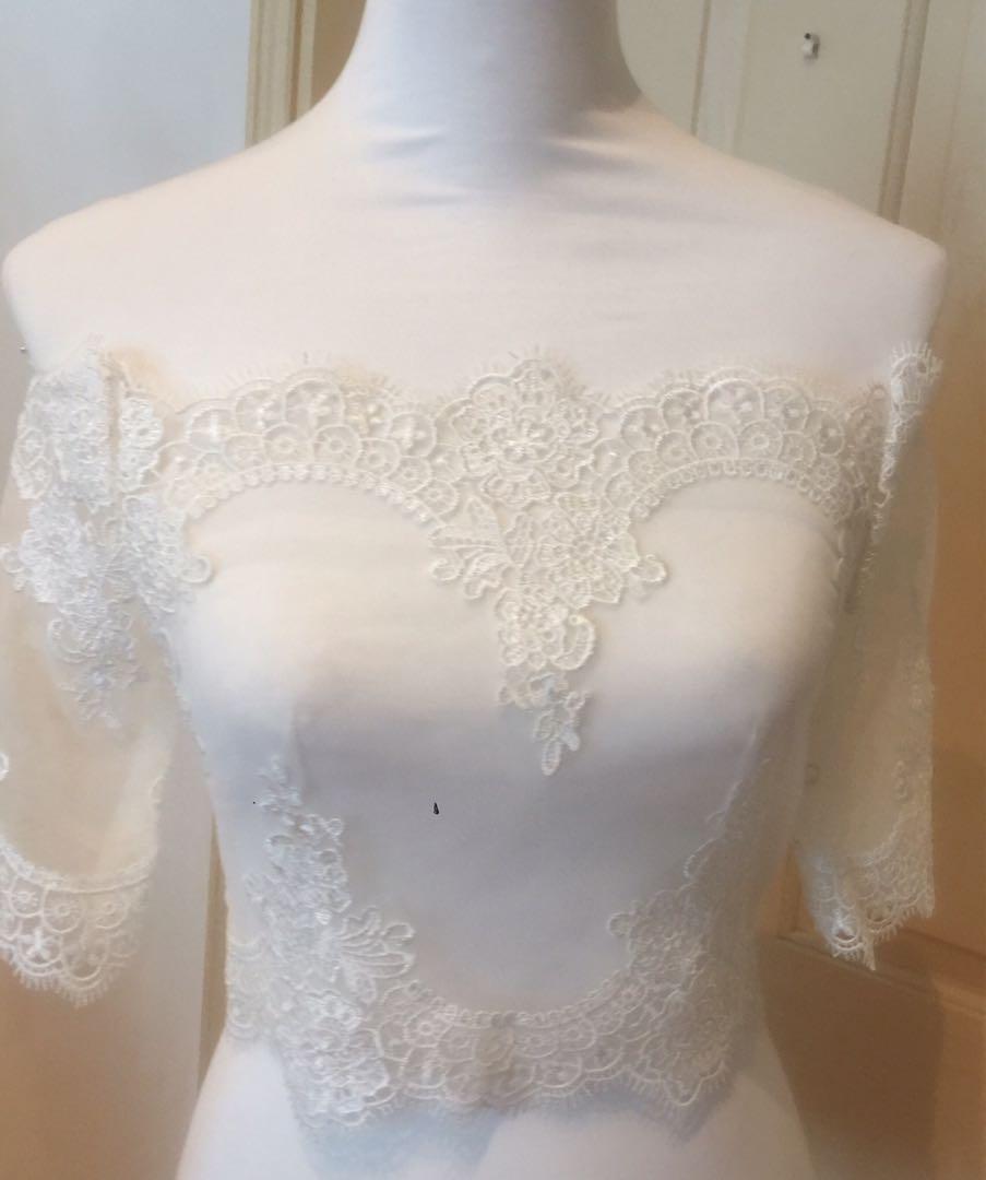 Off the deals shoulder lace bolero