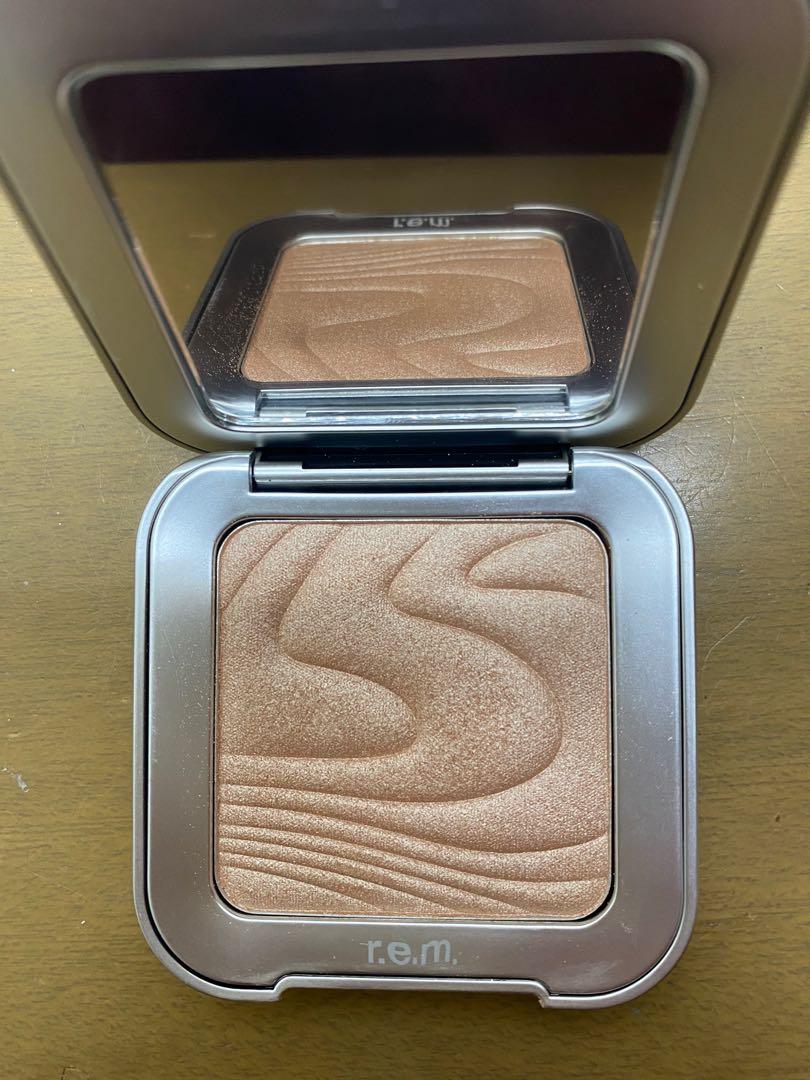 REM Beauty Highlight Topper in Miss Mercury, Beauty & Personal Care