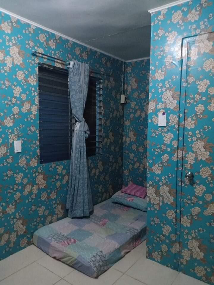 Rooms for rent in bf homes paranaque city, Property, Rentals, Room