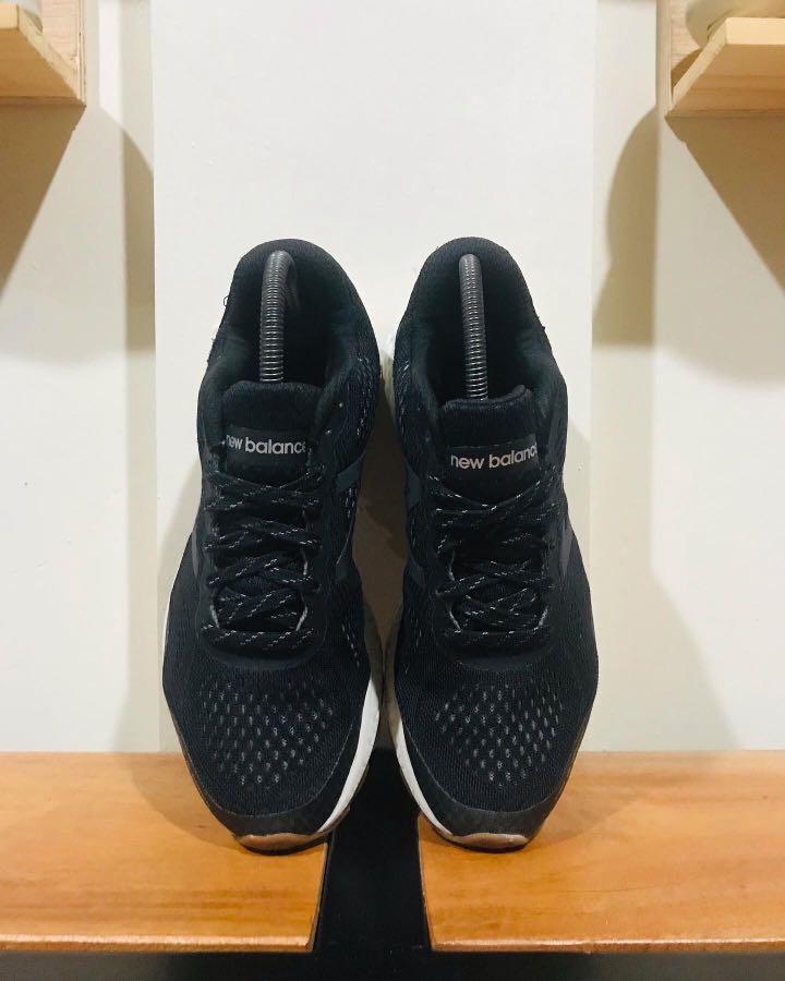 Sepatu New Balance Fresh Foam Gobi V2 Fesyen Pria Sepatu