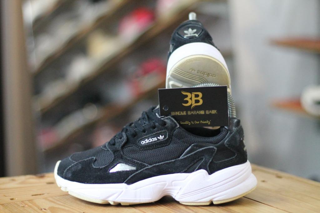 Adidas falcon 38 store