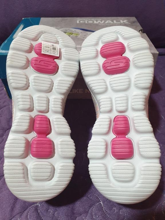 Authentic Skechers Go Walk Evolution Ultra Gladden Women s 7.5