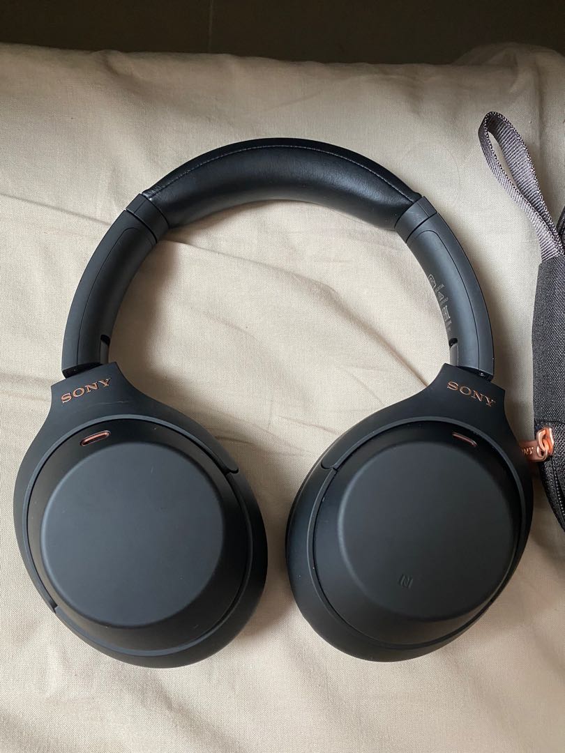 Sony xm4, Audio, Headphones & Headsets on Carousell