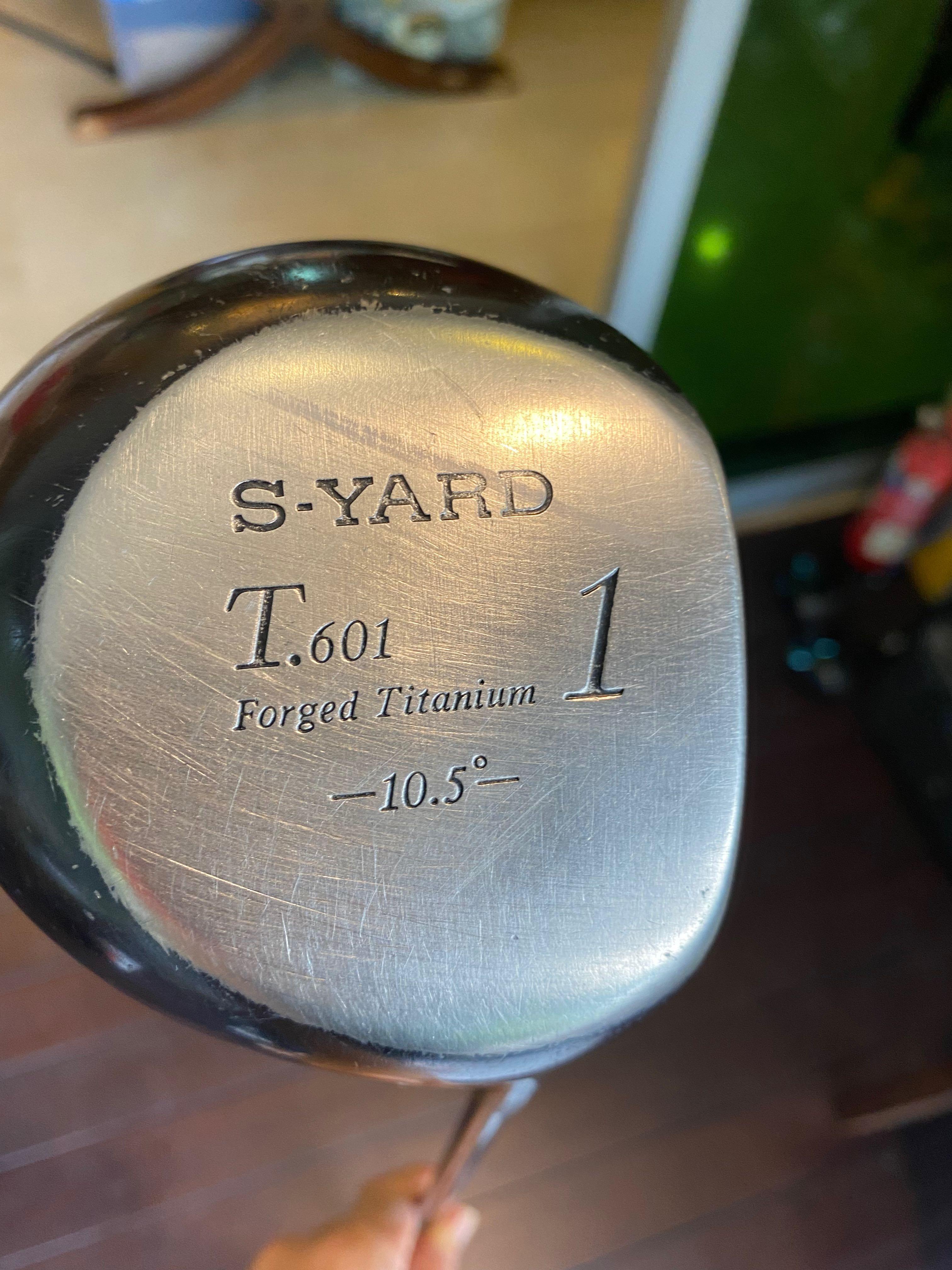 S-Yard T.601 10.5° Driver Regular Graphite Shaft S-Yard Grip S-Yard T.601 10.5° Driver Regular Graphite Shaft S-Yard Grip