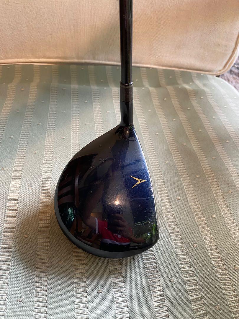 S-Yard T.601 10.5° Driver Regular Graphite Shaft S-Yard Grip S-Yard T.601 10.5° Driver Regular Graphite Shaft S-Yard Grip