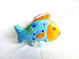 Table napkin or letter holder, fish-shaped, handpainted ceramic, 4 in. H x 6 in. W, never used