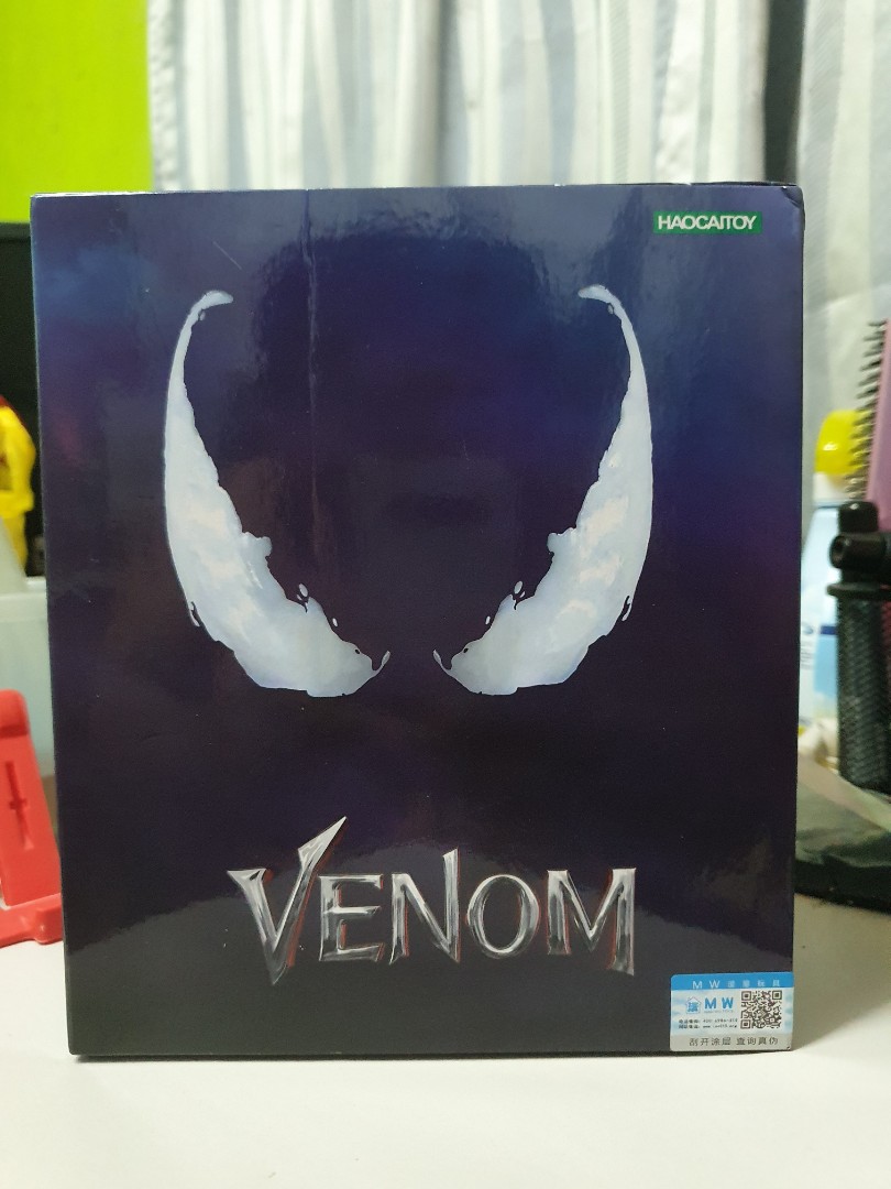 Venom original Haocaitoy figure bib condition like new Hobbies