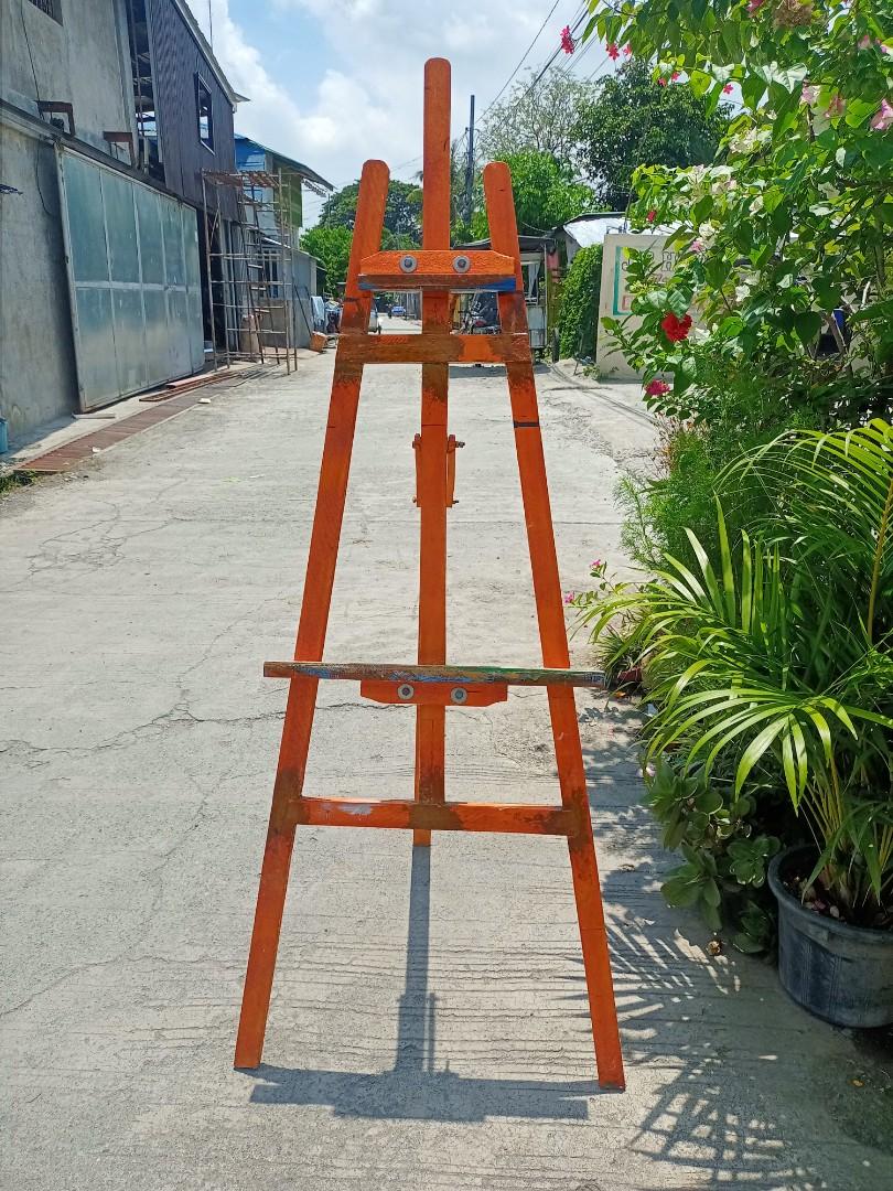 Wooden easel (Category: Art & Prints) located in Talavera. Submitted by Ash_Art (Listing ID 1172619983, Image 1). Description: hand made dalawang Beses lang ginamit 5'0 location Nueva Ecija.