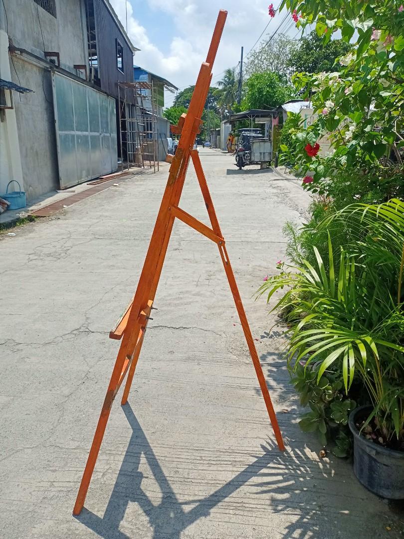 Wooden easel (Category: Art & Prints) located in Talavera. Submitted by Ash_Art (Listing ID 1172619983, Image 2). Description: hand made dalawang Beses lang ginamit 5'0 location Nueva Ecija.