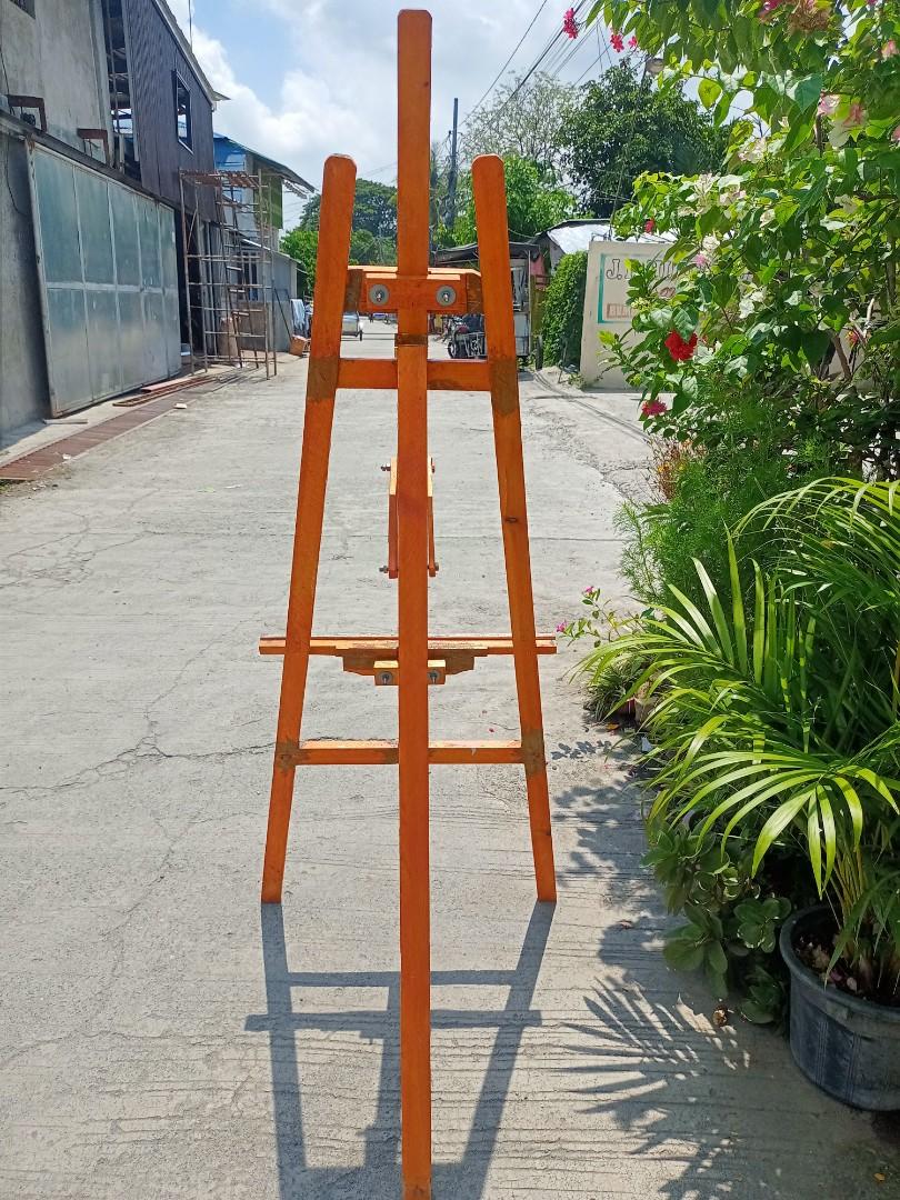 Wooden easel (Category: Art & Prints) located in Talavera. Submitted by Ash_Art (Listing ID 1172619983, Image 3). Description: hand made dalawang Beses lang ginamit 5'0 location Nueva Ecija.