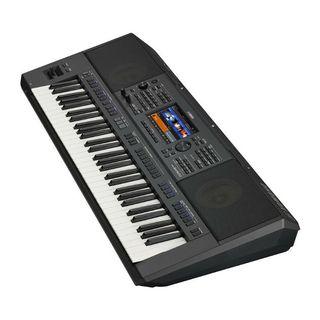 Yamaha PSR SX 900 keyboard
