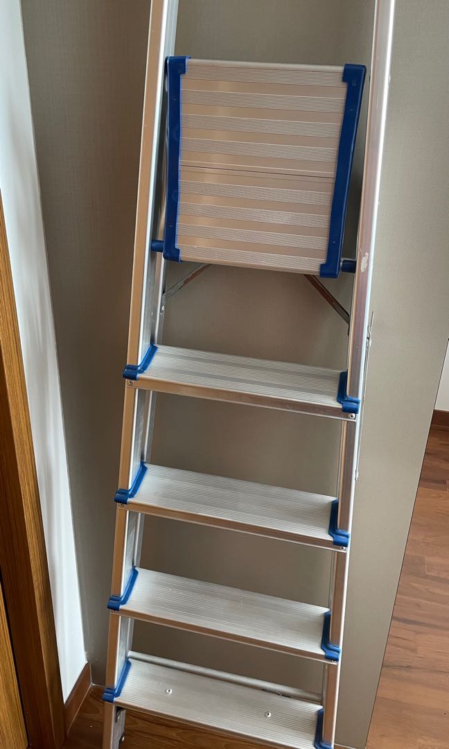 5 Steps ladder, Furniture & Home Living, Furniture, Shelves, Cabinets ...