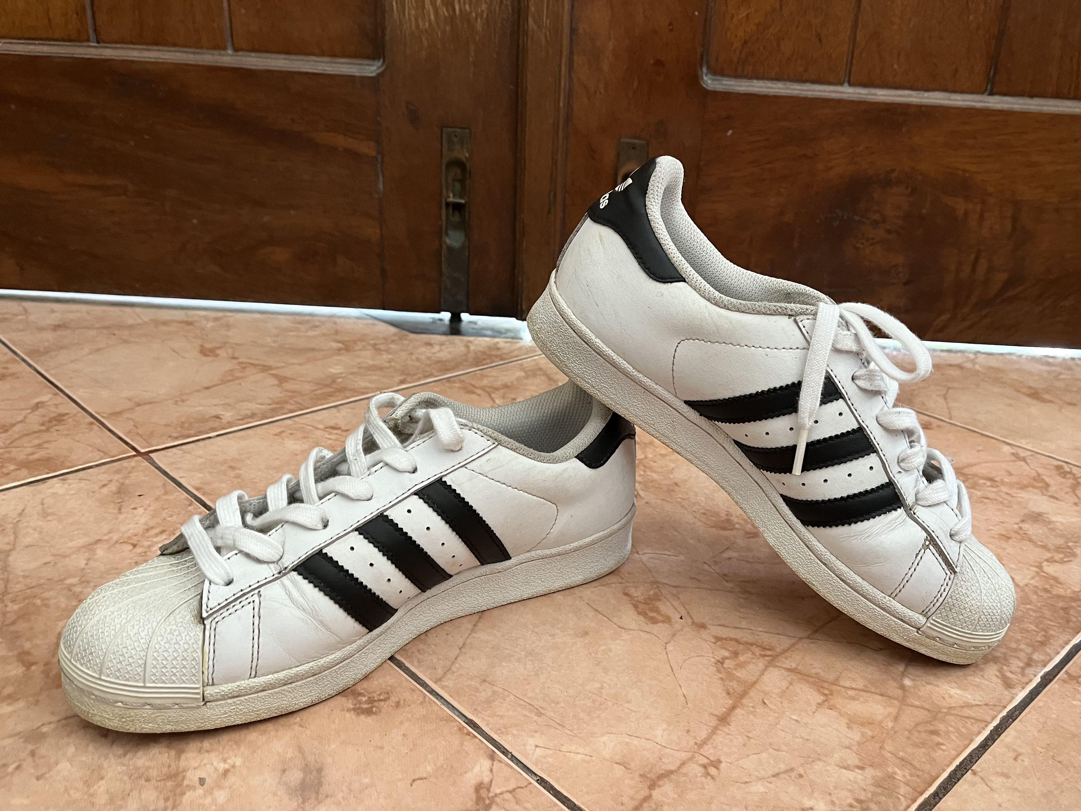 Adidas Superstar Shoes White (Women 5.5), Women's Fashion, Footwear, Sneakers on Carousell