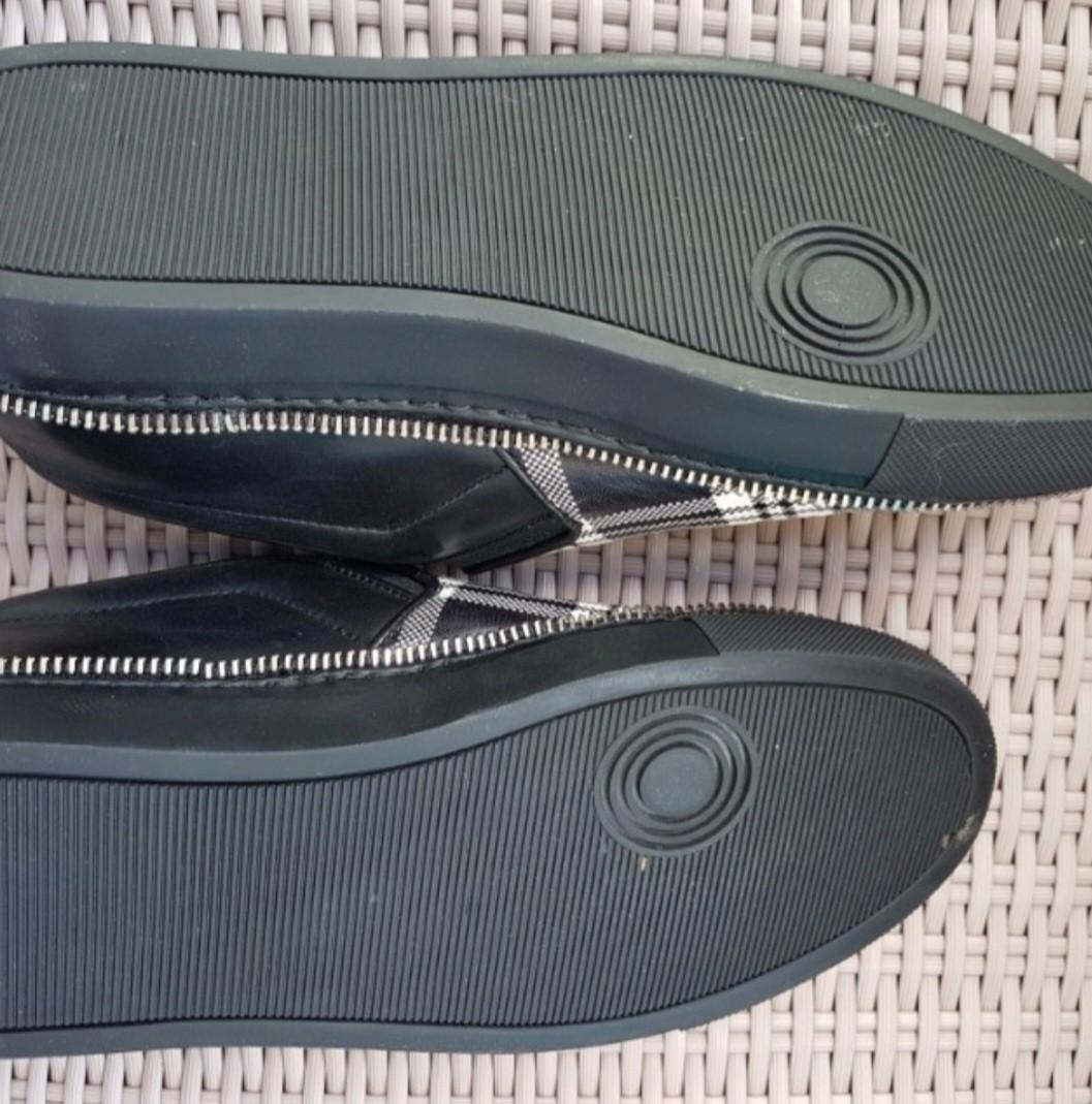 Alexander Mcqueen slip on sneakers Men s Fashion Footwear