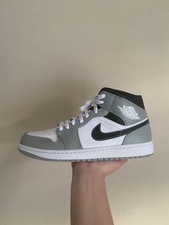 (Category: ) located in . Submitted by loveshoes_ (Listing ID 1172893156, Image 1). Description: .