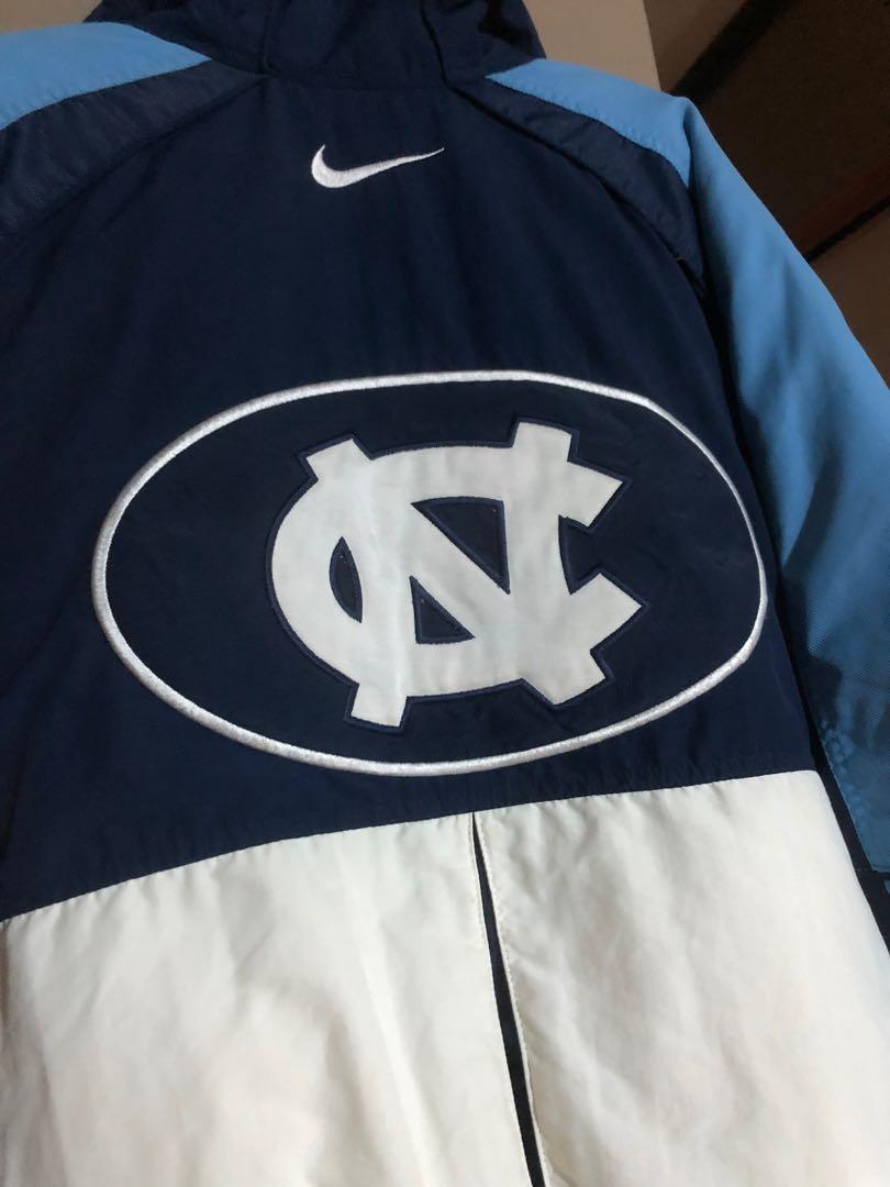 Authentic Vintage NIKE North Carolina Jacket, Men's Fashion, Coats