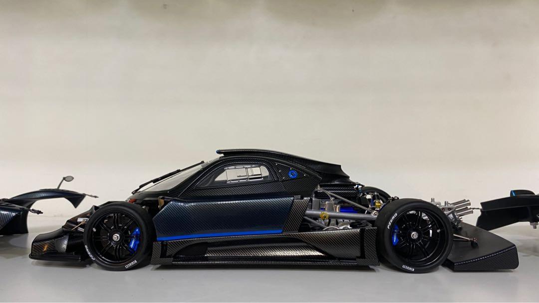 AUTOART 1:18 PAGANI ZONDA revolucion blue carbon 1/18 kyosho