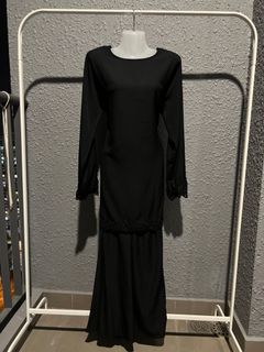 (Category: ) located in . Submitted by as.wardrobe (Listing ID 1172971613, Image 1). Description: .