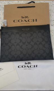 Brand New) COACH Men's Clutch Bag, Men's Fashion, Bags, Belt bags, Clutches  and Pouches on Carousell