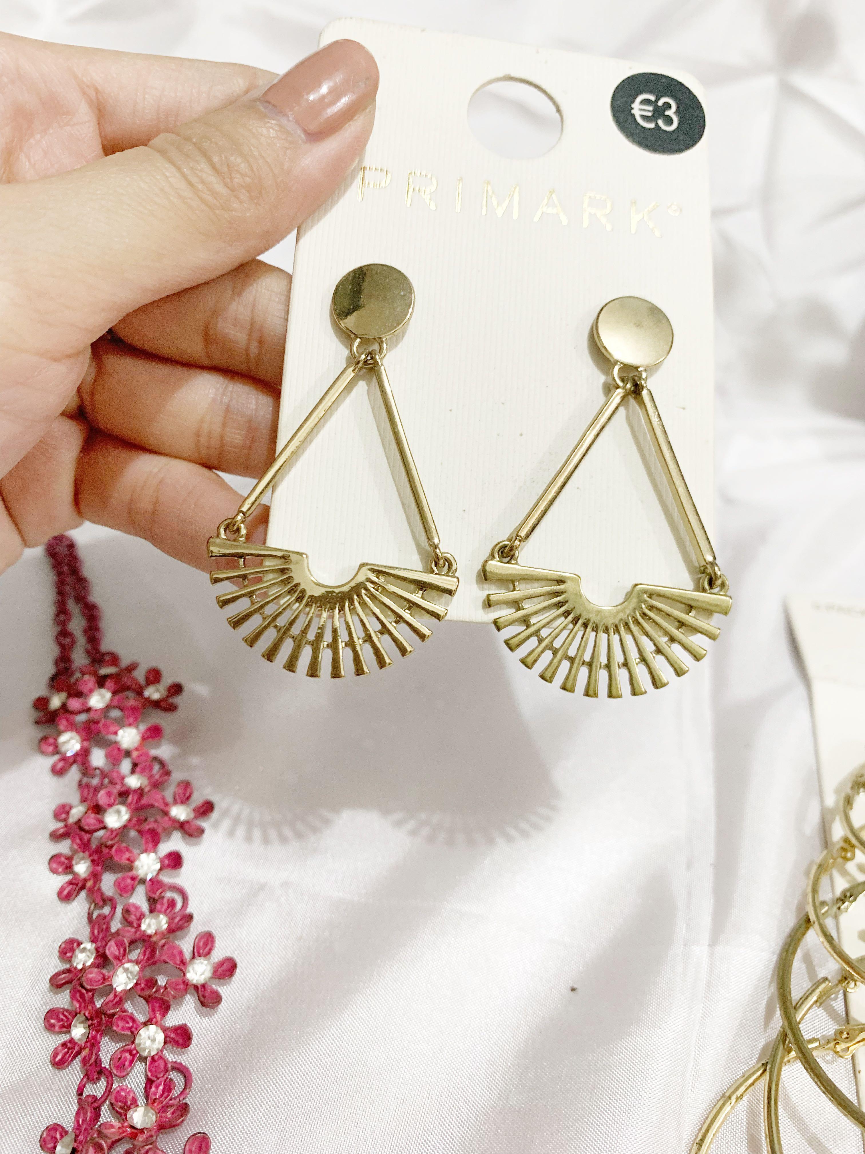 BUY 2 PRIMARK EARRING Anting Primark only 70k