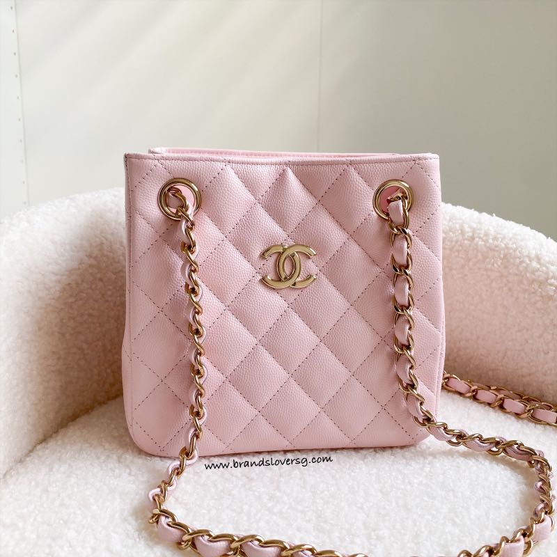 ✖️Sold✖️Chanel 22S Bucket Bag in Light Pink Caviar LGHW