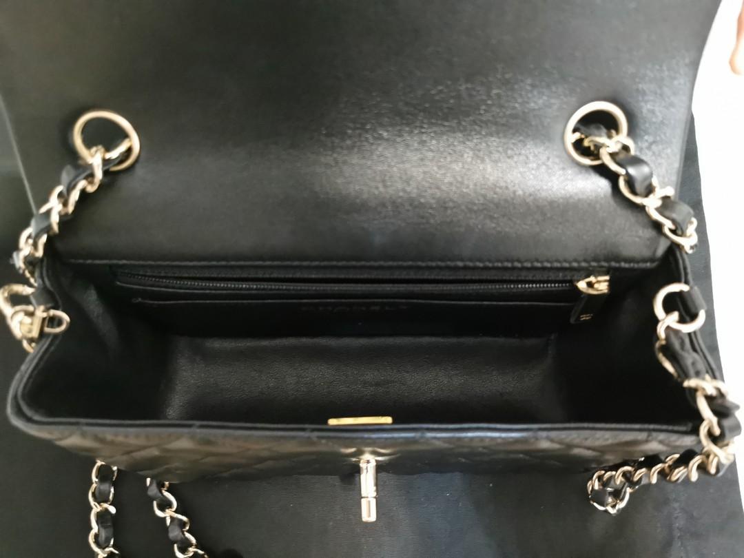 CHANEL MINI FLAP Bag Lambskin Black, Luxury, Bags & Wallets on Carousell
