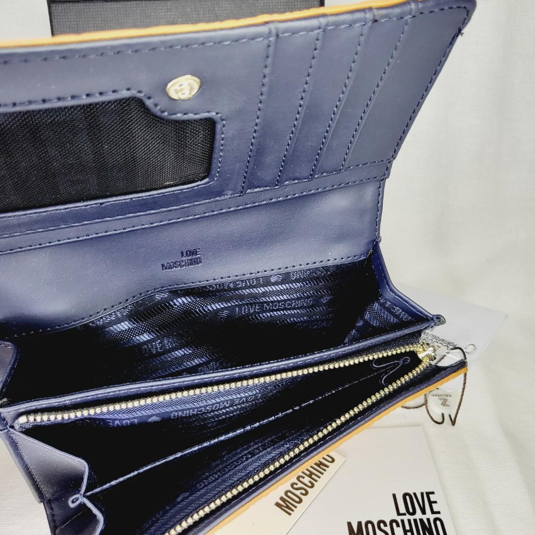 Moschino wallet hotsell sale