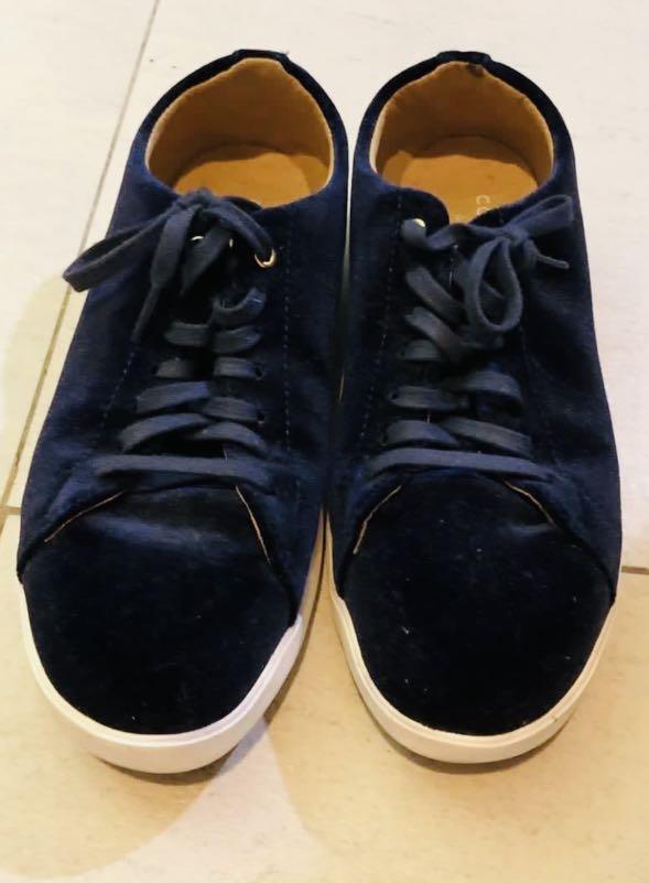 Cole haan deals velvet shoes