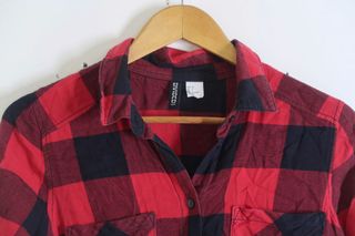 (Category: ) located in . Submitted by revive.thrift (Listing ID 1172834749, Image 1). Description: .