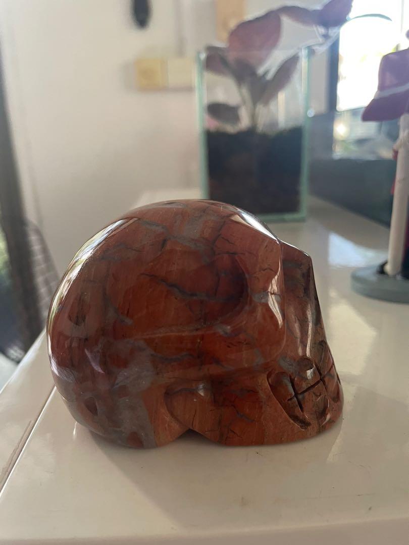 Crystal Skull (Category: Other Home Decor) located in Singapore. Submitted by slipup (Listing ID 1172876216, Image 2). Description: DM to negotiate price :).