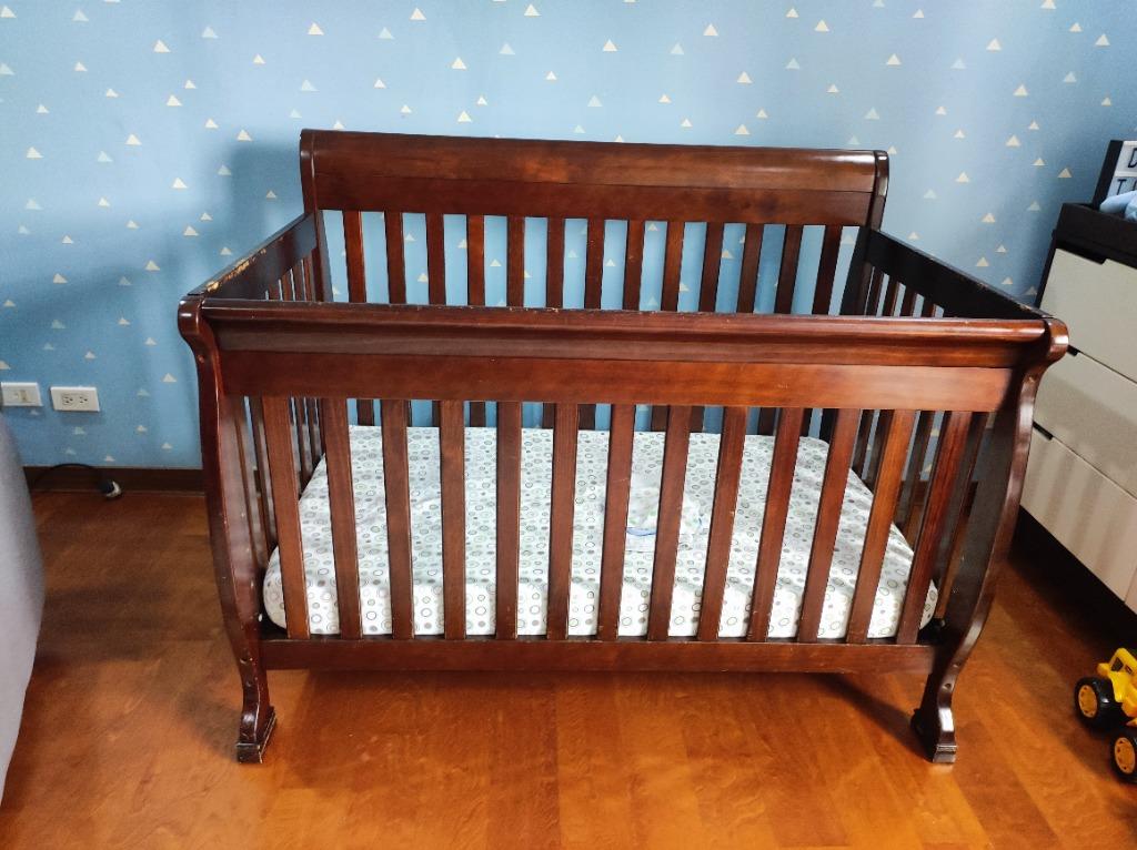 DaVinci Kalani 4in1 Convertible Crib with Twin Bed Conversion Kit
