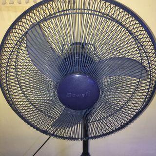 Dowell Electric Stand Fan
