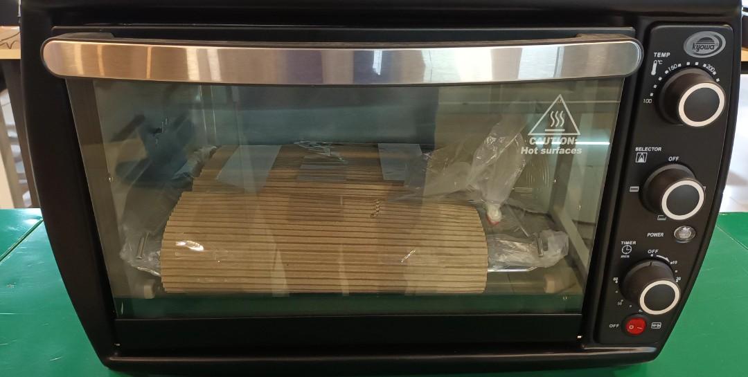 Electric oven w/ convection function (Category: Other Kitchen Appliances) located in Quezon City. Submitted by ivymariquit15 (Listing ID 1172851078, Image 2). Description: •28L •w/convection function •w/ rotisserie function •durable stainless steel body •60 minutes timer w/ bell alarm •temperature and heater control switch •removable tray for easy cleaning •large & see-through heat resistant glass window.