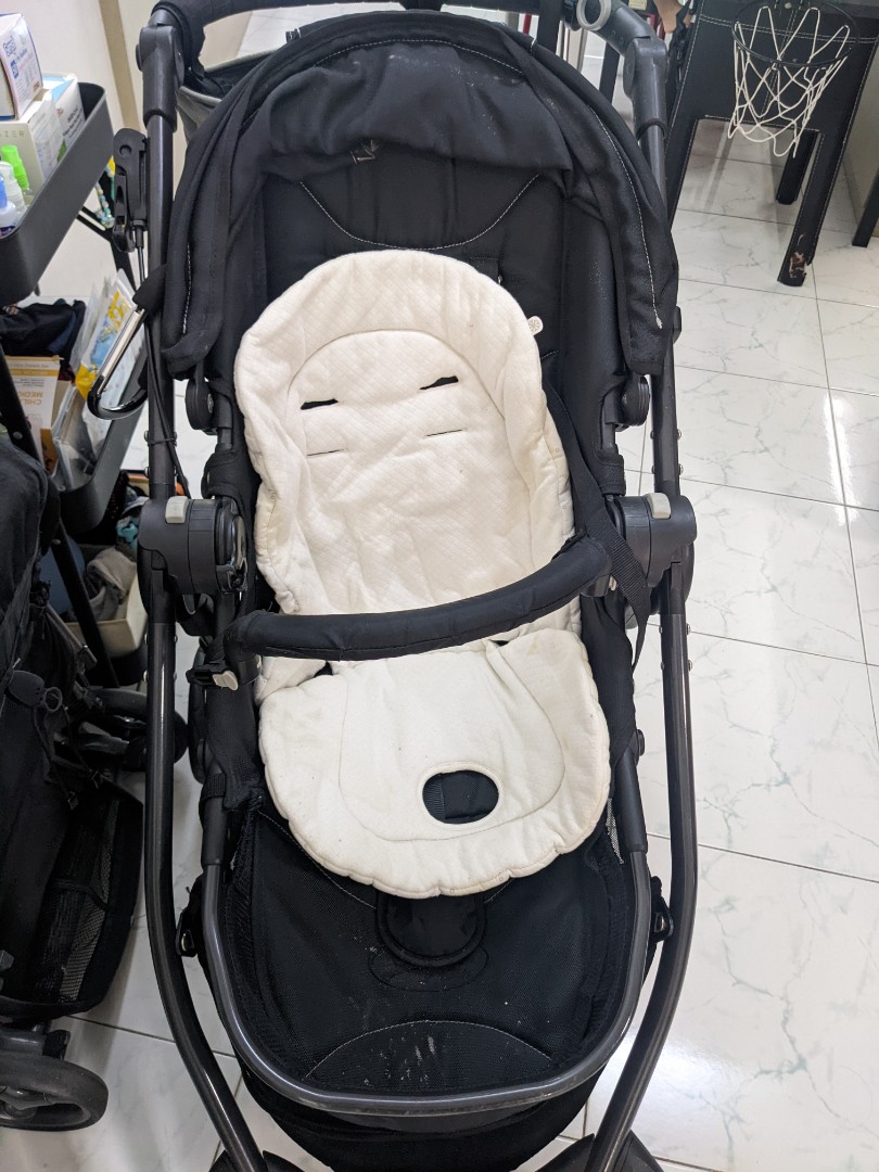 Free city versa stroller, Babies & Kids, Going Out, Strollers on Carousell