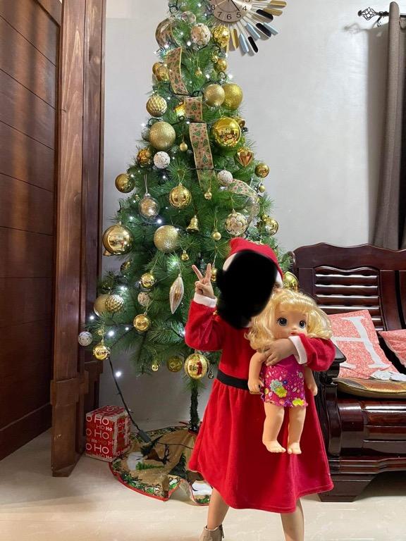 H&M Santa Claus 🎅 custome (Category: Babies & Kids Fashion) located in Naga. Submitted by AFTph (Listing ID 1172960030, Image 1). Description: Like new .