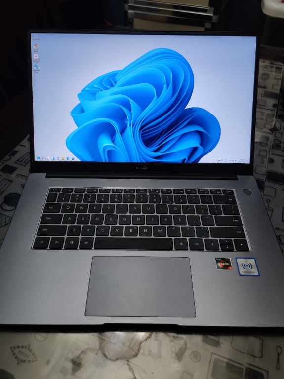 Huawei MateBook D Ryzen 5, 8 Go, 256 Go - Argent : les meilleurs prix