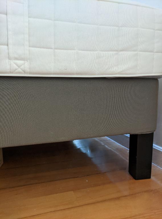 Ikea Espevar Queen bed frame dark grey 150 x 200 cm, 傢俬＆家居, 傢俬, 床架及床褥