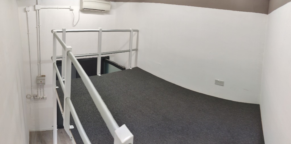 iPlanet53室 倉寫兩用 大卡板能拉到門口 出售 HK$750,000/ 一次購入7,8,41a,52,53五個或多個單位價錢另議（例如同時買52、53室只須139萬）；月租63438164549762114