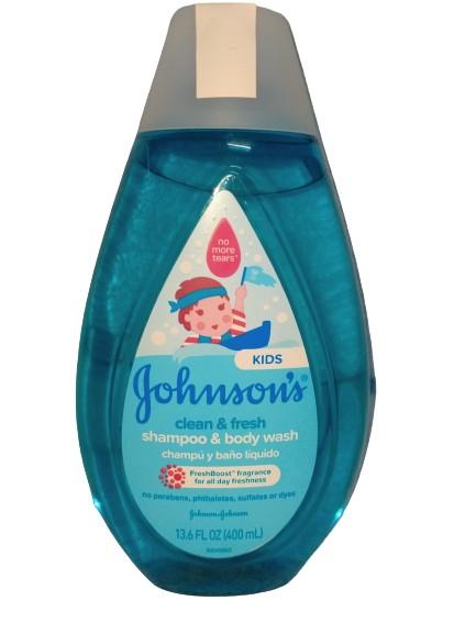 johnson's baby bath & shampoo (Category: Baby Toiletries & Grooming) located in Valenzuela. Submitted by prettyjhoza_23 (Listing ID 1172799736, Image 2). Description: authentic imported from USA.