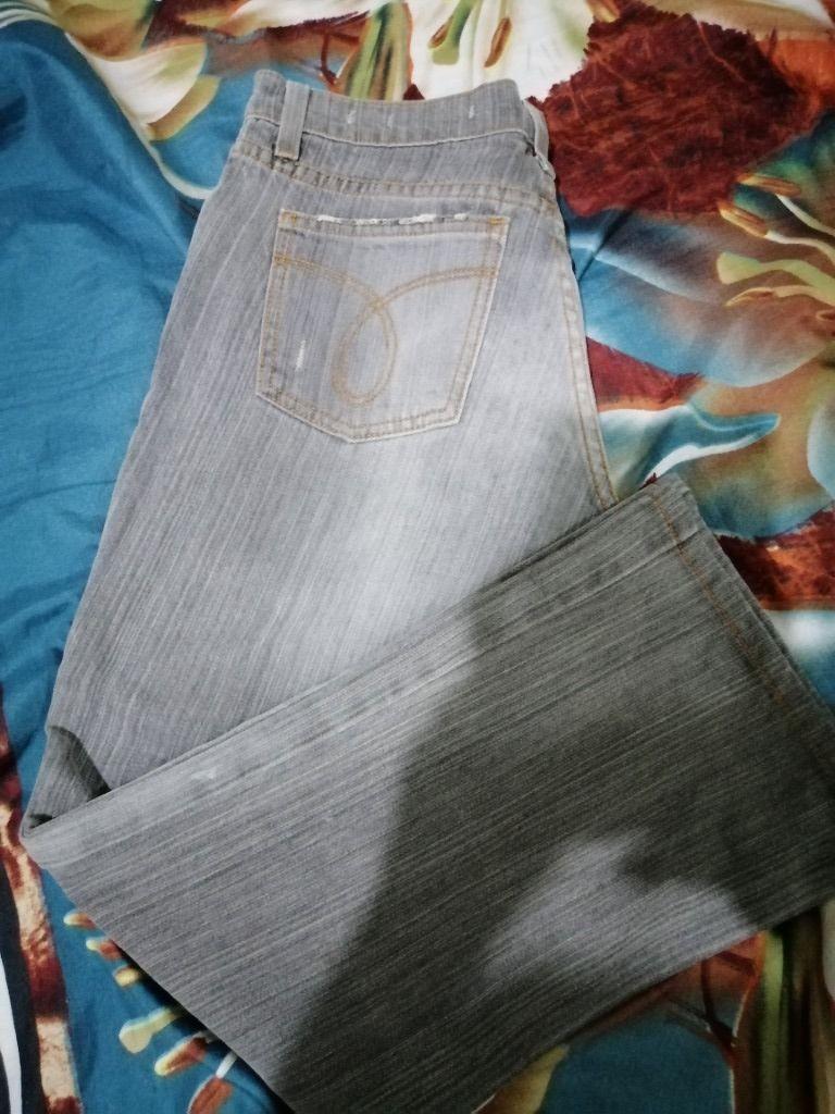 Juicy Couture Lowrise Ankle Length 