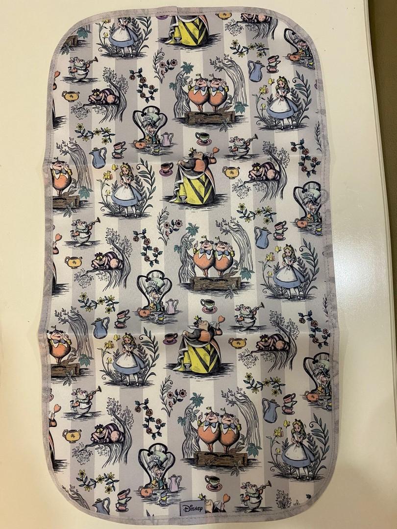 Jujube Changing Pad Alice in Wonderland