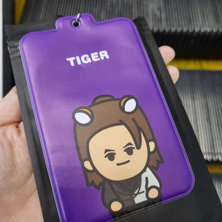 （分類：）位於 。 由 cszeyiu 提交（商品編號 1172871751，圖片 1）。簡介： 。