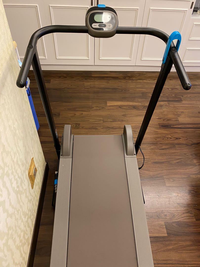 Motorless treadmill for sale DOMYOS W100 decathlon, Sports Equipment