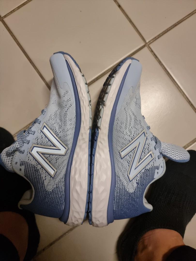 NEW BALANCE FRESH FOAM 680V7 (US SIZE 8), Women's Fashion, Footwear,  Sneakers on Carousell