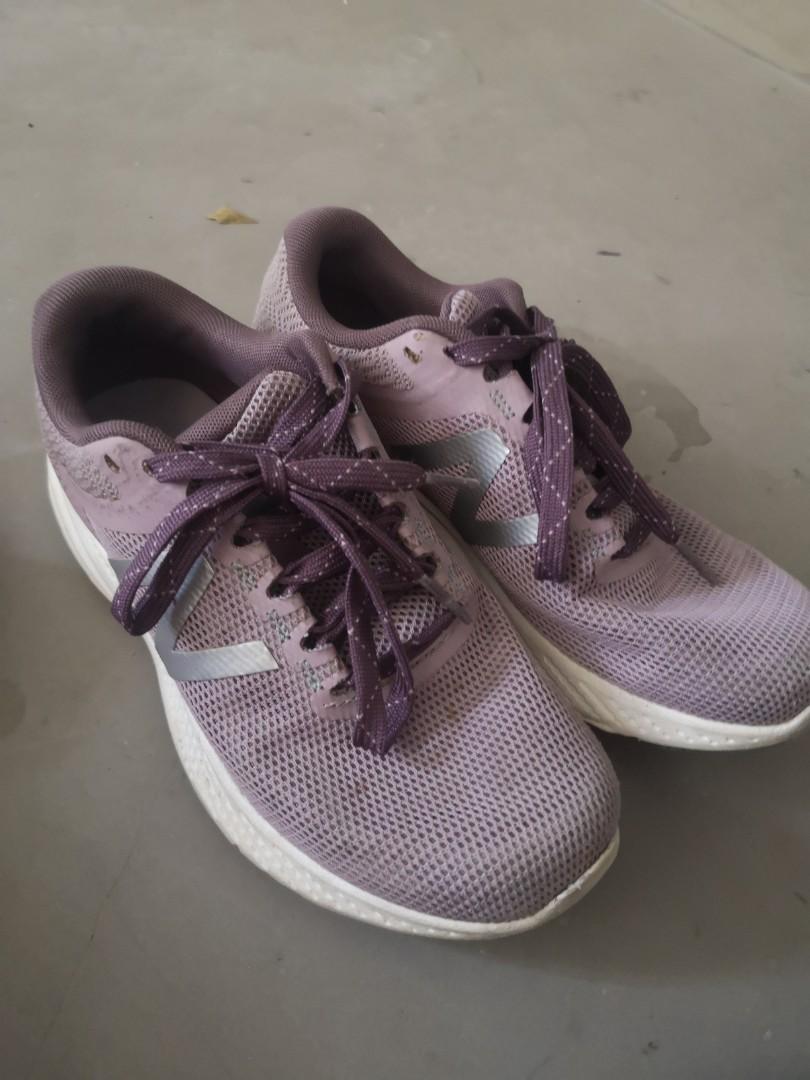 Size 5 new balance shoes store