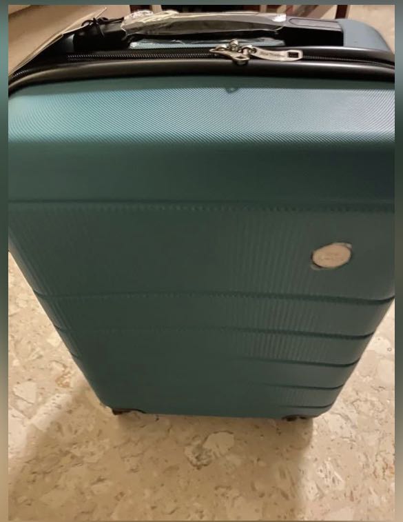 New yorker luggage 20 hotsell