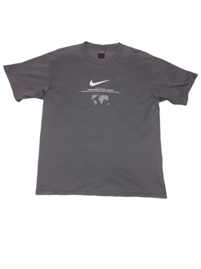 VTG Nike earth map centre swoosh, Men's Fashion, Tops & Sets, Tshirts
